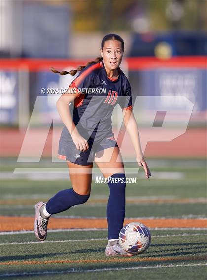 Thumbnail 2 in Mountain Crest vs. Murray (UHSAA 4A Second Round) photogallery.