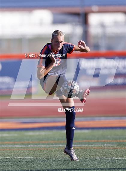 Thumbnail 3 in Mountain Crest vs. Murray (UHSAA 4A Second Round) photogallery.