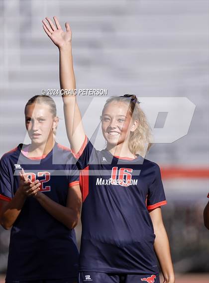 Thumbnail 1 in Mountain Crest vs. Murray (UHSAA 4A Second Round) photogallery.