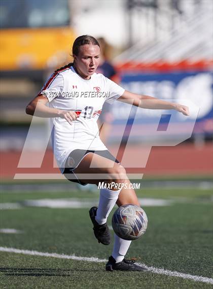 Thumbnail 2 in Mountain Crest vs. Murray (UHSAA 4A Second Round) photogallery.
