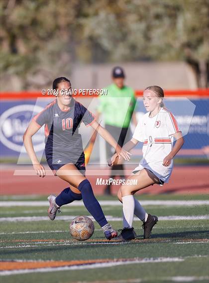 Thumbnail 3 in Mountain Crest vs. Murray (UHSAA 4A Second Round) photogallery.