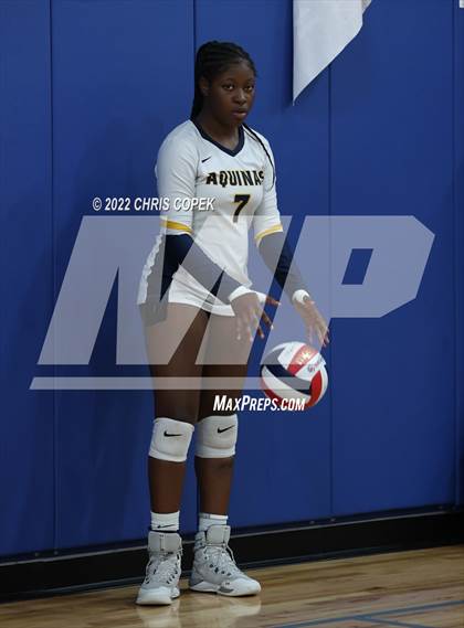 Thumbnail 2 in St. Thomas Aquinas vs New Smyrna Beach (Nike Tournament of Champions) photogallery.