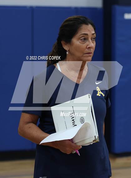 Thumbnail 3 in St. Thomas Aquinas vs New Smyrna Beach (Nike Tournament of Champions) photogallery.