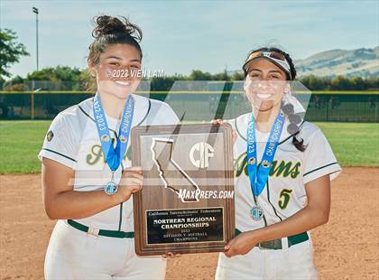 Thumbnail 2 in North Salinas @ Live Oak (CIF NorCal Division V Regional Final) photogallery.