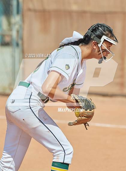 Thumbnail 2 in North Salinas @ Live Oak (CIF NorCal Division V Regional Final) photogallery.