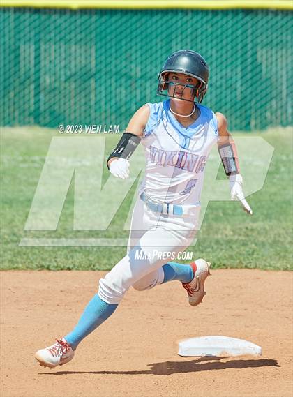 Thumbnail 3 in North Salinas @ Live Oak (CIF NorCal Division V Regional Final) photogallery.
