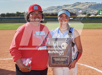 Thumbnail 3 in North Salinas @ Live Oak (CIF NorCal Division V Regional Final) photogallery.