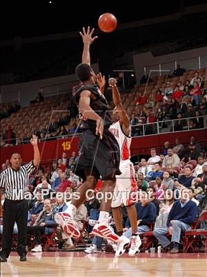 Thumbnail 3 in Artesia vs. Harvard-Westlake (CIF SoCal D3 Final) photogallery.