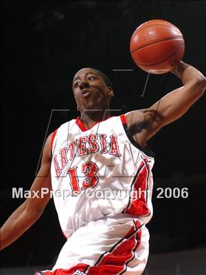 Thumbnail 2 in Artesia vs. Harvard-Westlake (CIF SoCal D3 Final) photogallery.