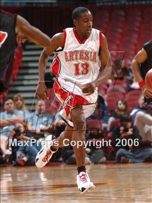 Thumbnail 2 in Artesia vs. Harvard-Westlake (CIF SoCal D3 Final) photogallery.