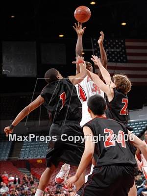 Thumbnail 2 in Artesia vs. Harvard-Westlake (CIF SoCal D3 Final) photogallery.