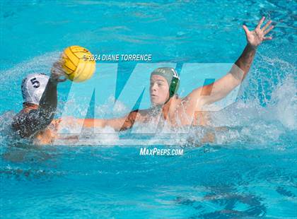 Thumbnail 2 in Mira Costa vs. Crean Lutheran photogallery.