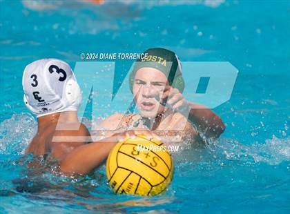 Thumbnail 3 in Mira Costa vs. Crean Lutheran photogallery.
