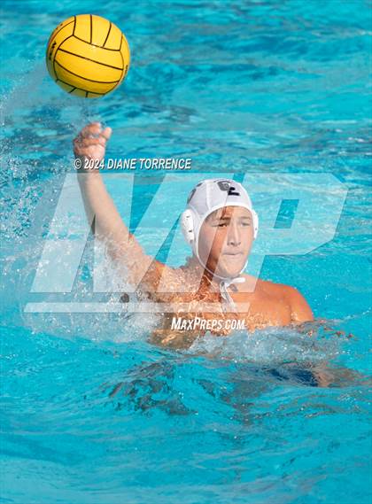 Thumbnail 2 in Mira Costa vs. Crean Lutheran photogallery.