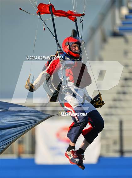 Thumbnail 3 in Bayou Bowl photogallery.