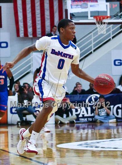 Thumbnail 2 in DeMatha vs Bishop Gorman (Spalding Hoophall Classic) photogallery.