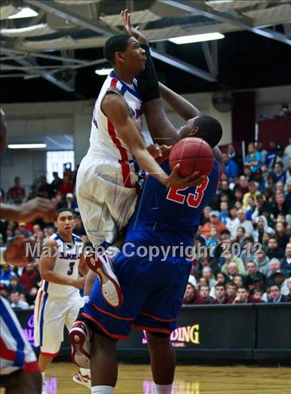 Thumbnail 3 in DeMatha vs Bishop Gorman (Spalding Hoophall Classic) photogallery.