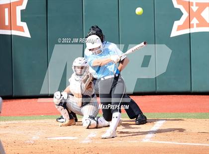 Thumbnail 1 in Lake Creek vs. Rock Hill (UIL 5A Softball Semifinal) photogallery.