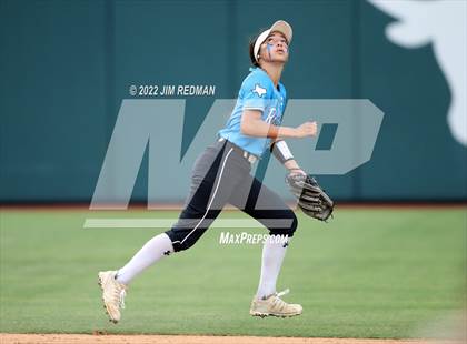 Thumbnail 3 in Lake Creek vs. Rock Hill (UIL 5A Softball Semifinal) photogallery.