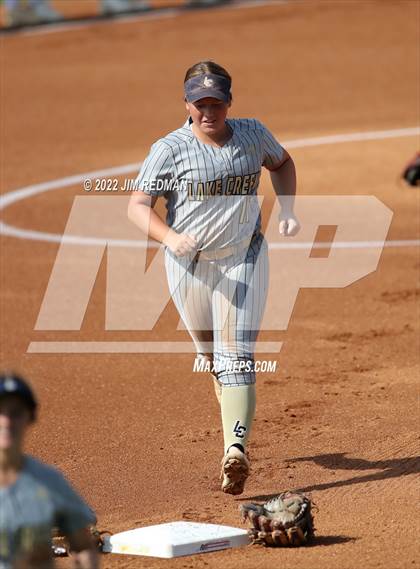 Thumbnail 3 in Lake Creek vs. Rock Hill (UIL 5A Softball Semifinal) photogallery.