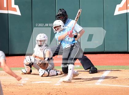 Thumbnail 3 in Lake Creek vs. Rock Hill (UIL 5A Softball Semifinal) photogallery.