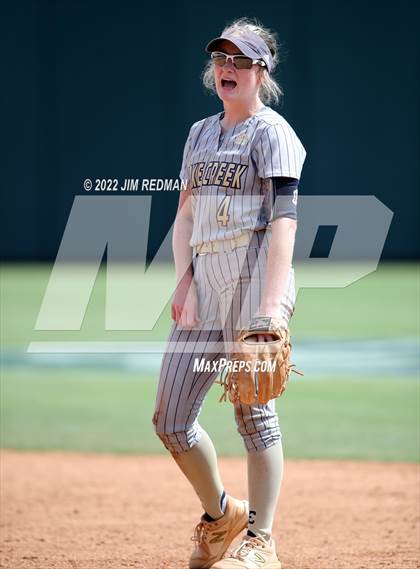 Thumbnail 1 in Lake Creek vs. Rock Hill (UIL 5A Softball Semifinal) photogallery.