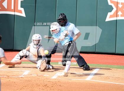 Thumbnail 1 in Lake Creek vs. Rock Hill (UIL 5A Softball Semifinal) photogallery.