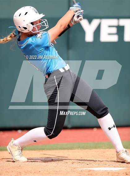 Thumbnail 1 in Lake Creek vs. Rock Hill (UIL 5A Softball Semifinal) photogallery.