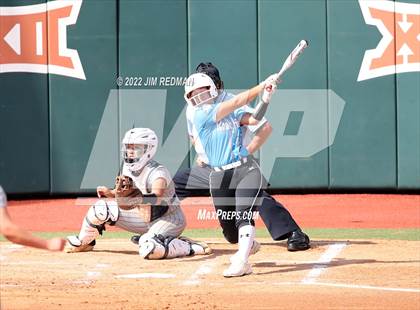 Thumbnail 3 in Lake Creek vs. Rock Hill (UIL 5A Softball Semifinal) photogallery.