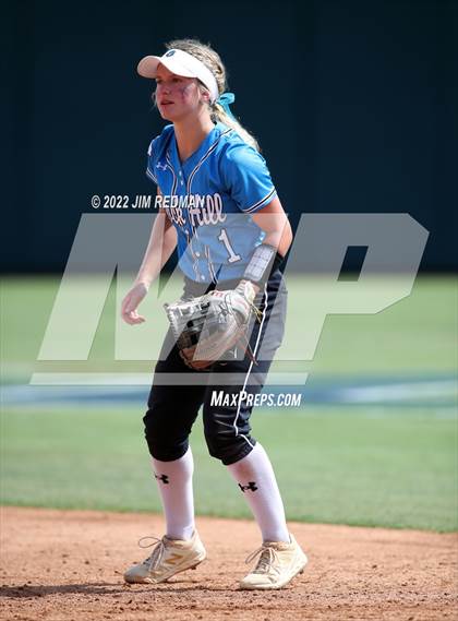 Thumbnail 3 in Lake Creek vs. Rock Hill (UIL 5A Softball Semifinal) photogallery.