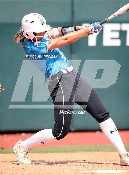Thumbnail 3 in Lake Creek vs. Rock Hill (UIL 5A Softball Semifinal) photogallery.