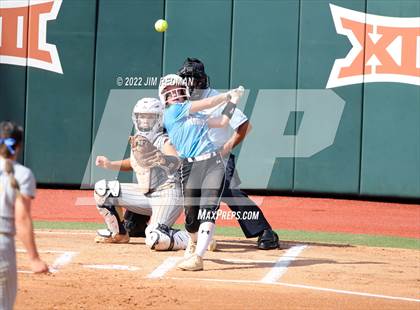 Thumbnail 3 in Lake Creek vs. Rock Hill (UIL 5A Softball Semifinal) photogallery.