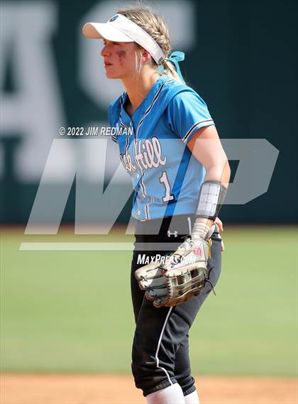 Thumbnail 2 in Lake Creek vs. Rock Hill (UIL 5A Softball Semifinal) photogallery.