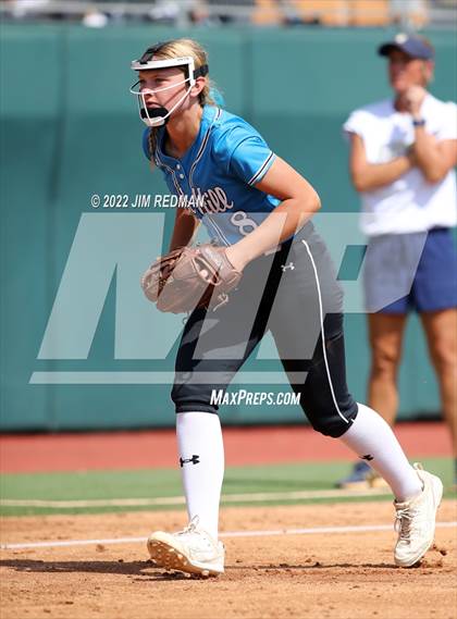 Thumbnail 3 in Lake Creek vs. Rock Hill (UIL 5A Softball Semifinal) photogallery.