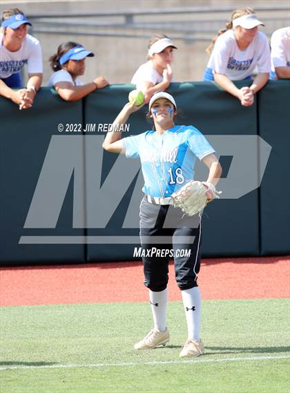Thumbnail 1 in Lake Creek vs. Rock Hill (UIL 5A Softball Semifinal) photogallery.
