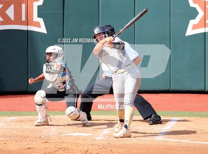 Thumbnail 2 in Lake Creek vs. Rock Hill (UIL 5A Softball Semifinal) photogallery.