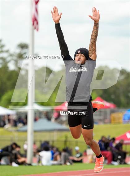 Thumbnail 1 in GHSA 5A Sectional A (Field Events) photogallery.