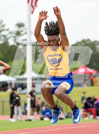 Thumbnail 1 in GHSA 5A Sectional A (Field Events) photogallery.