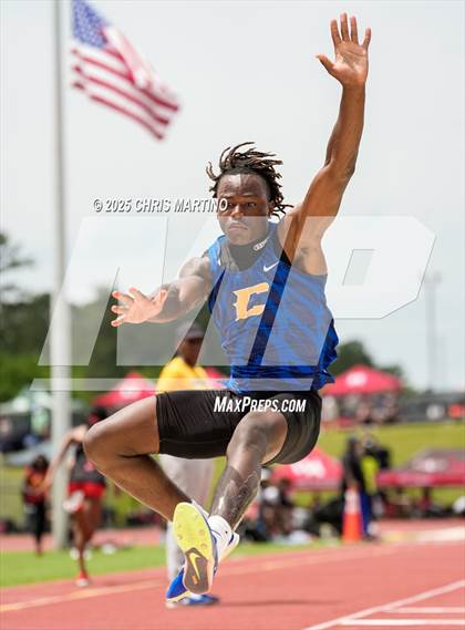 Thumbnail 1 in GHSA 5A Sectional A (Field Events) photogallery.