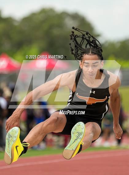 Thumbnail 1 in GHSA 5A Sectional A (Field Events) photogallery.