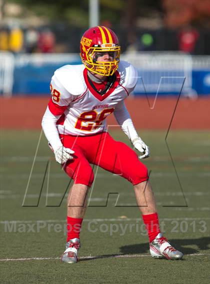 Thumbnail 3 in St. Anthony's vs. Chaminade (CHSFL Class AAA Final) photogallery.
