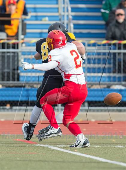 Thumbnail 1 in St. Anthony's vs. Chaminade (CHSFL Class AAA Final) photogallery.