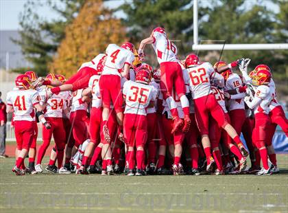 Thumbnail 2 in St. Anthony's vs. Chaminade (CHSFL Class AAA Final) photogallery.
