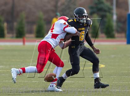 Thumbnail 1 in St. Anthony's vs. Chaminade (CHSFL Class AAA Final) photogallery.