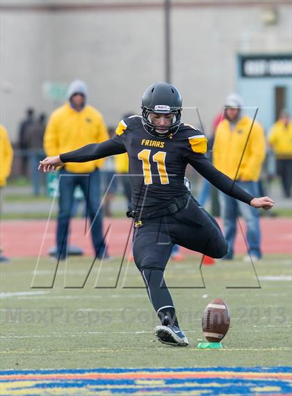 Thumbnail 3 in St. Anthony's vs. Chaminade (CHSFL Class AAA Final) photogallery.