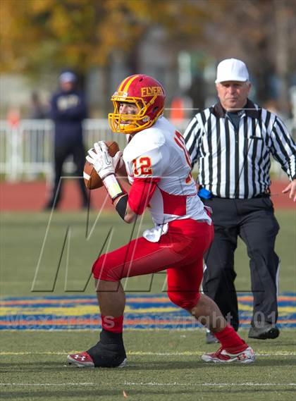 Thumbnail 1 in St. Anthony's vs. Chaminade (CHSFL Class AAA Final) photogallery.