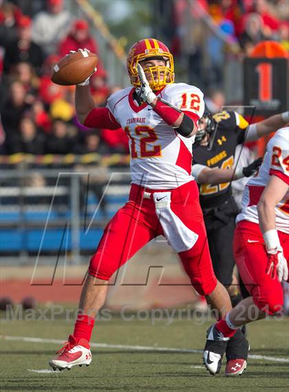 Thumbnail 3 in St. Anthony's vs. Chaminade (CHSFL Class AAA Final) photogallery.