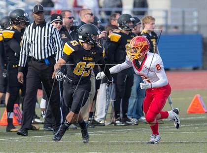 Thumbnail 2 in St. Anthony's vs. Chaminade (CHSFL Class AAA Final) photogallery.