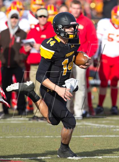 Thumbnail 2 in St. Anthony's vs. Chaminade (CHSFL Class AAA Final) photogallery.