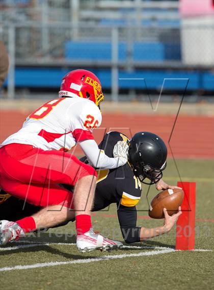 Thumbnail 3 in St. Anthony's vs. Chaminade (CHSFL Class AAA Final) photogallery.